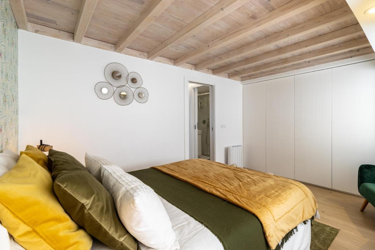 Carol Beach House Назаре Экстерьер фото