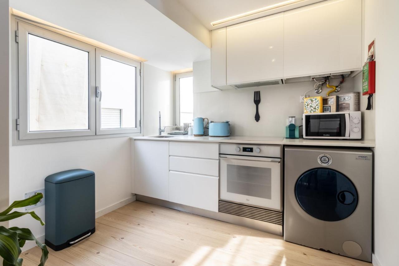 Carol Beach House Назаре Экстерьер фото