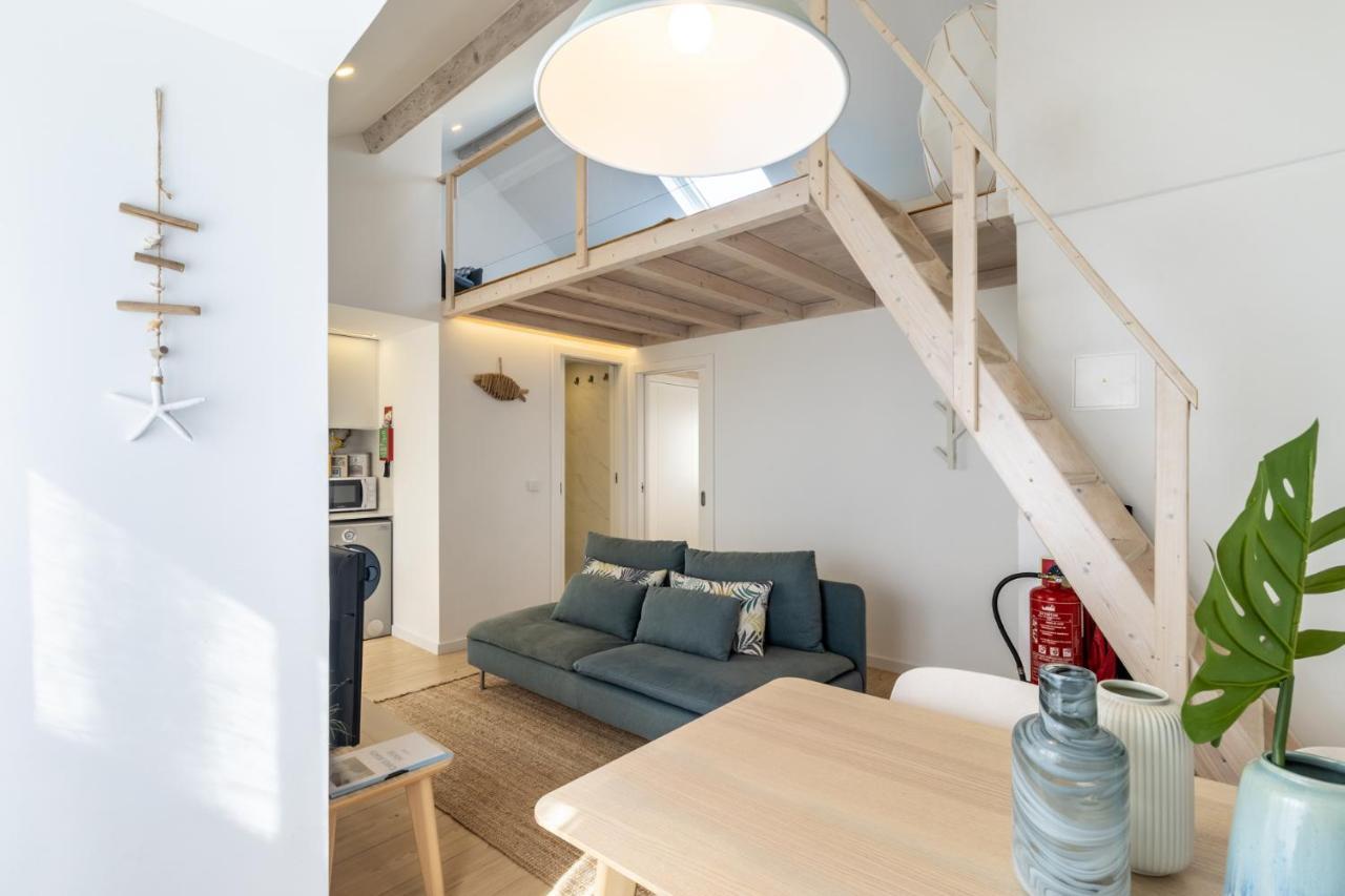 Carol Beach House Назаре Экстерьер фото